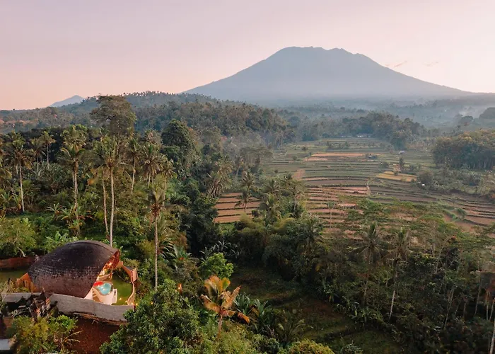 The Mundis Bali - Bamboo Retreat With Private Pool & Mount Agung View Selat