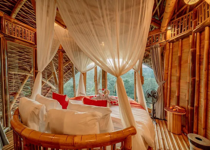 The Mundis Bali - Bamboo Retreat With Private Pool & Mount Agung View *