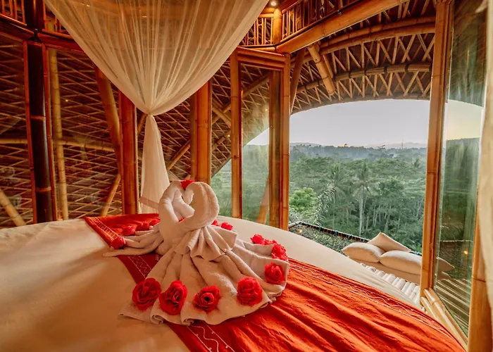 Ferienhaus The Mundis Bali - Bamboo Retreat With Private Pool & Mount Agung View *
