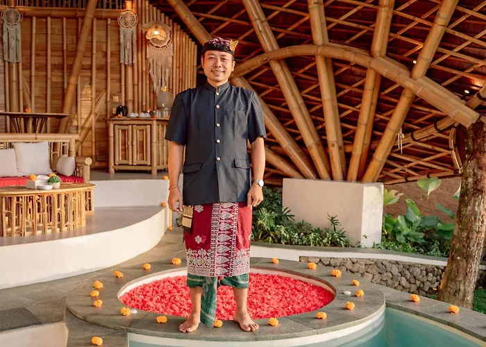 Ferienhaus The Mundis Bali - Bamboo Retreat With Private Pool & Mount Agung View Selat