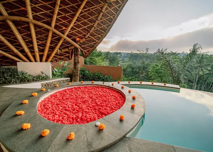 The Mundis Bali - Bamboo Retreat With Private Pool & Mount Agung View Selat